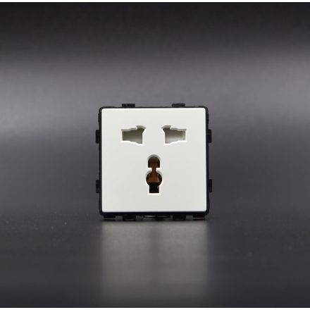 Z-Switch Univerzális dugalj Fehér, amerikai, angol, francia csatlakozókhoz